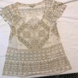 Ladies Lucky Brand Top Tan and gold size medium